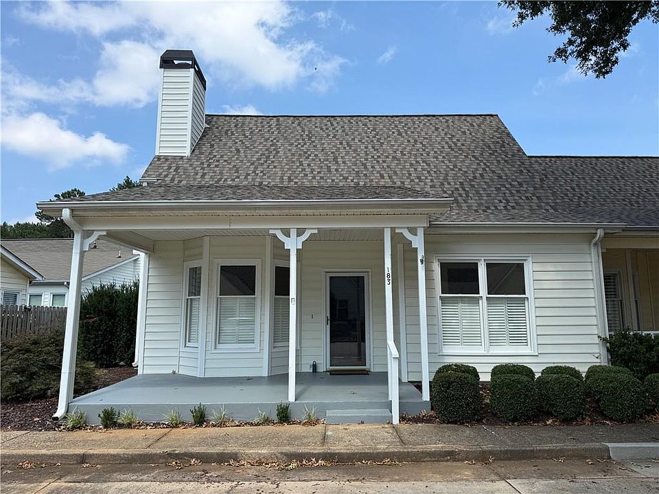 1st image of 183 Victoria Way