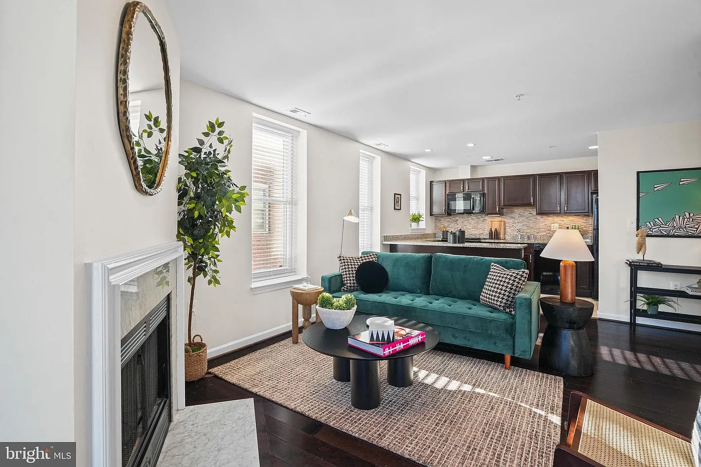 2627 Adams Mill Rd NW APT 402 photo 1