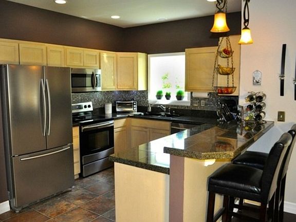 3rd image of 17609 110th Street Ct E