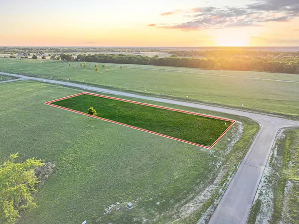 210 Diamond Point, Dodd City, TX 75438