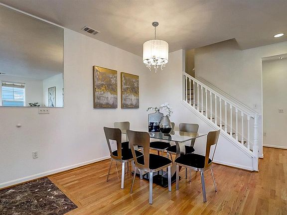 4th image of 5145 Archangel Dr