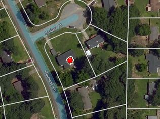 363 Hemlock Ln, Locust Grove, GA 30248