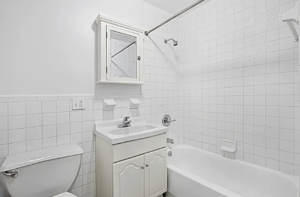 Rented by Compass | media 4