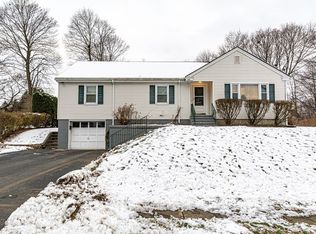 103 Draper St, Lowell, MA 01852