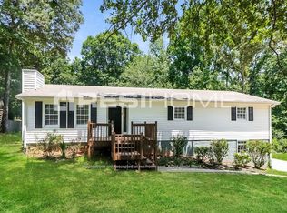 3896 Willowbrook Dr, Douglasville, GA 30135