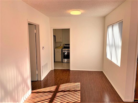 5th image of 11717 Montana Ave #205