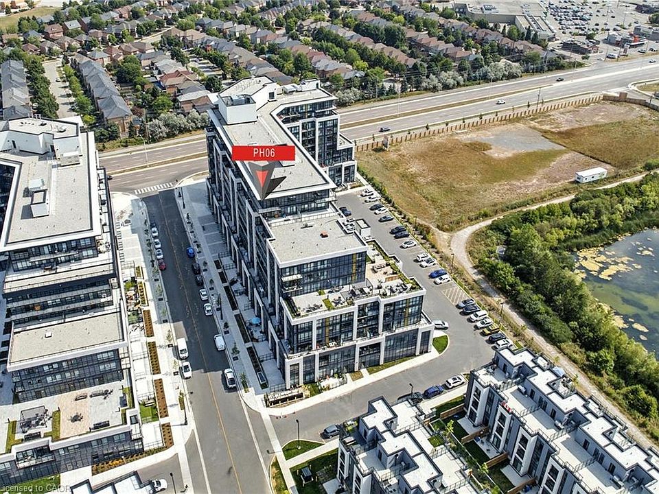 1st image of 405 Dundas St W #Penthouse 06