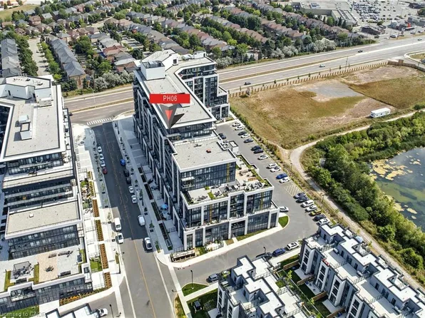 405 Dundas St W #Penthouse 06, Oakville, ON L6M 5P9