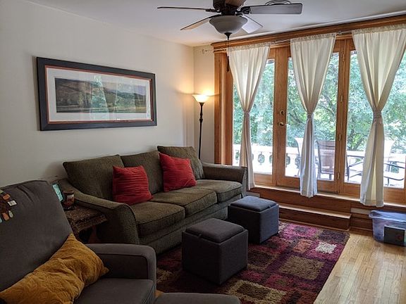 2nd image of 2107 N Kedzie Blvd #2