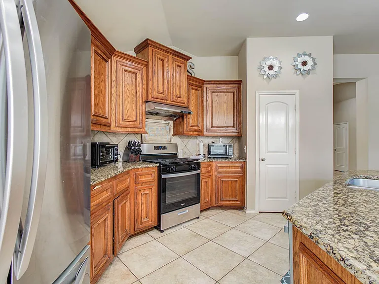 13312 Highland Lake Ln — Photo 17