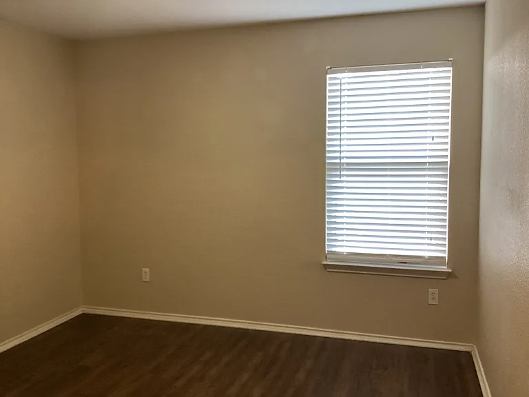 113 Hays Forest Cv — Photo 20