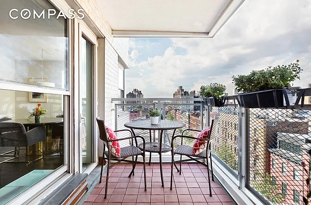 Sold by Compass | media 8