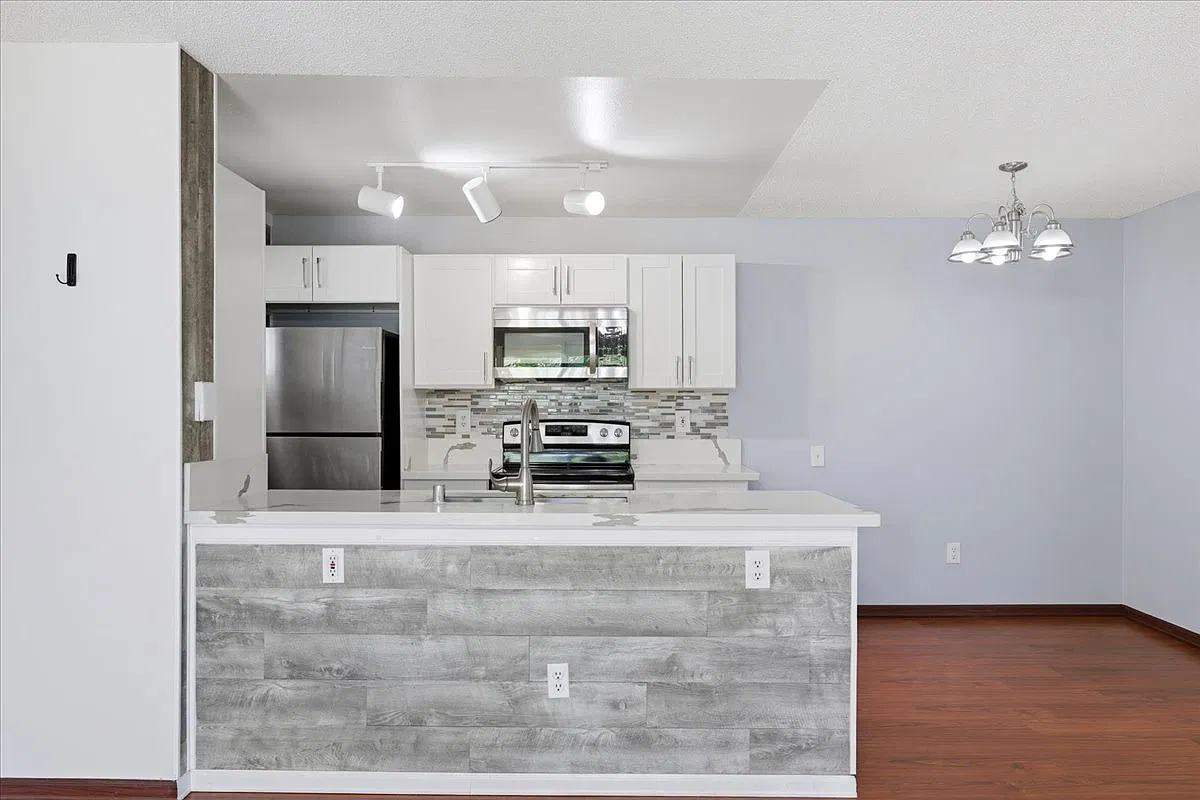 91-1209 Kaneana St — Photo 4
