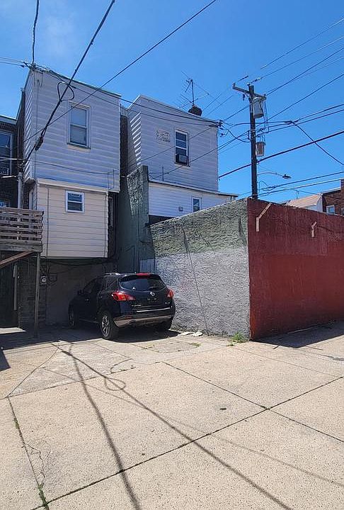 1st image of 1501 E Cheltenham Ave