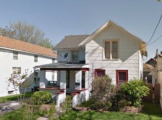 434 Avon St, Aurora, IL 60505