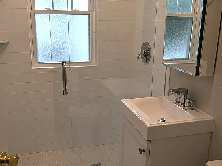 35 Manning St #2 — Photo 11