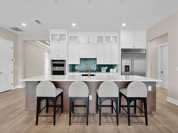 Mahogany Grand Kitchen