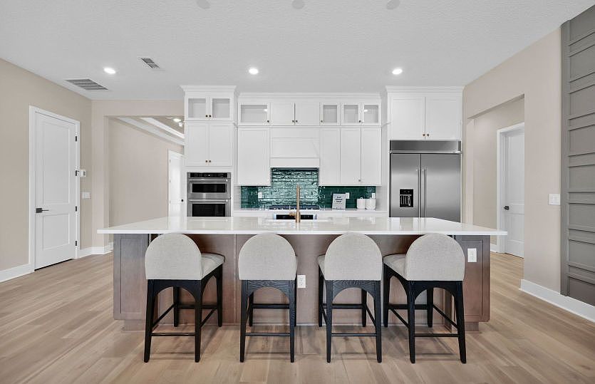 Mahogany Grand Kitchen