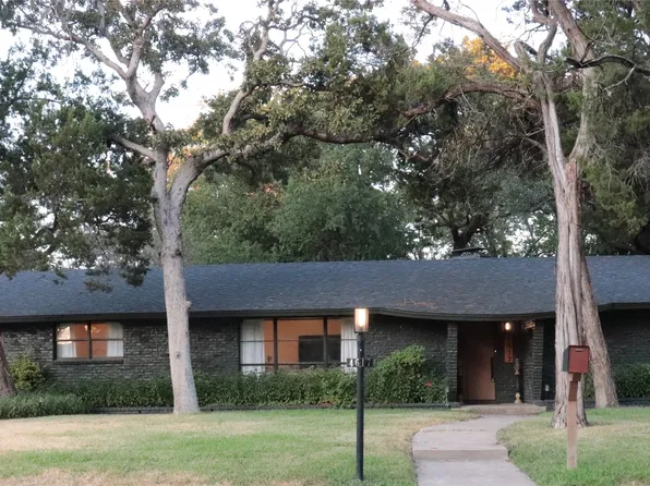 4617 Scottwood Dr, Waco, TX 76708