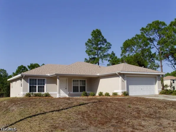 924 Hollister Ave, Lehigh Acres, FL 33936