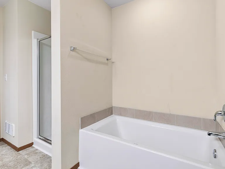19623 Wapato Ln NE #203 — Photo 21