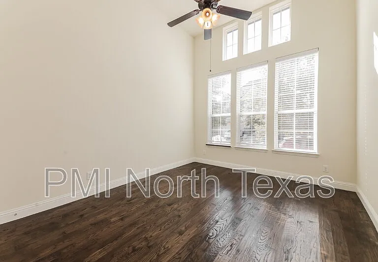 6213 Eldridge Ln — Photo 4