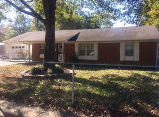 610 Baylor Dr, West Memphis, AR 72301