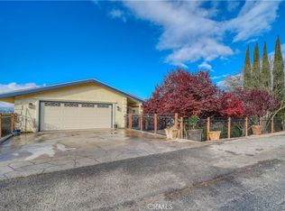1042 Vista Grande St, Paso Robles, CA 93446