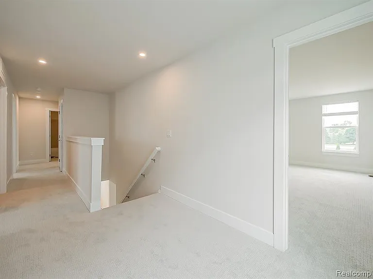 5169 Poppydrew Ln — Photo 45