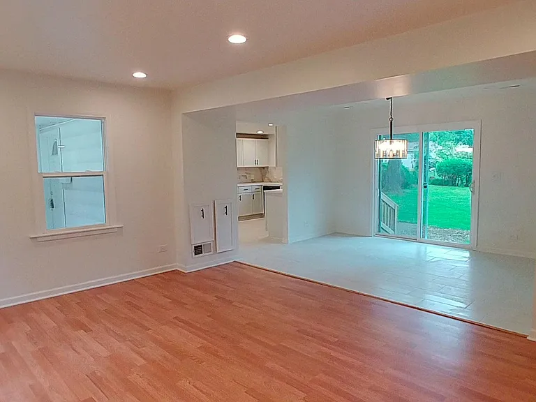 356 Highland Rd — Photo 9