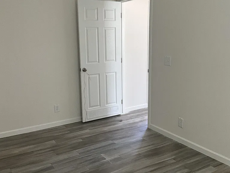 Southern Pines — Photo 32