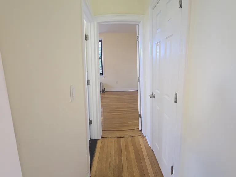 3401 Parsons Blvd #C4 — Photo 11