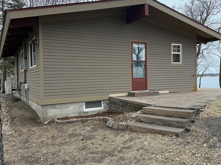 10713 Mitchell Ln — Photo 6