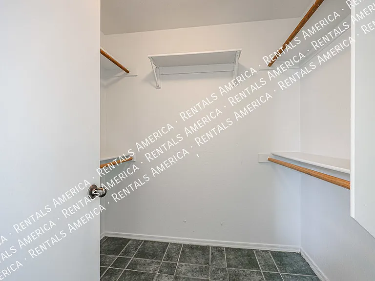 12731 W Sharon Dr — Photo 15
