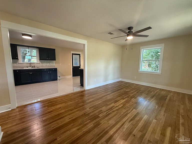 5837 Berryhill Rd — Photo 5