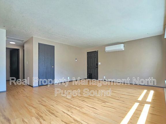 4th image of 14905 212th Dr SE #2