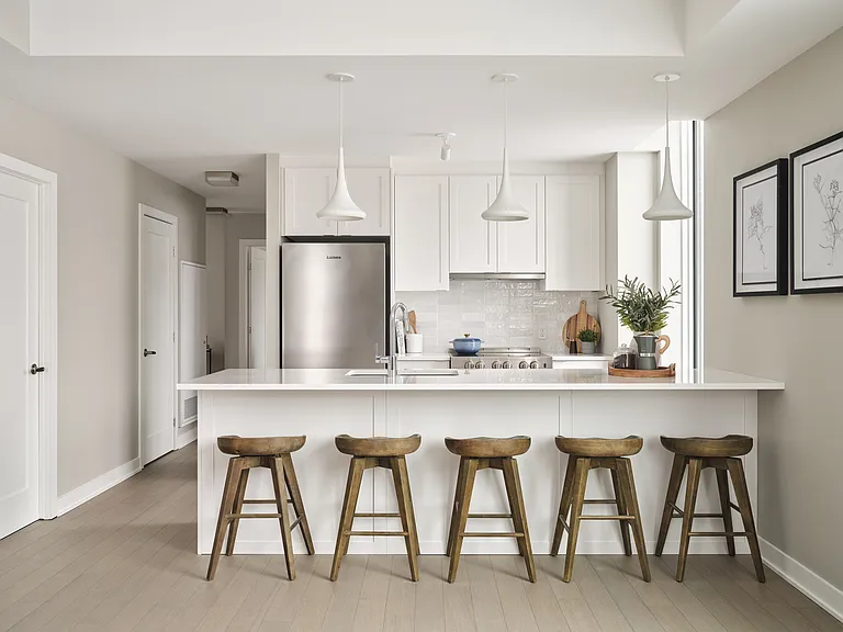 360 Deschatelets Ave #212 — Photo 8