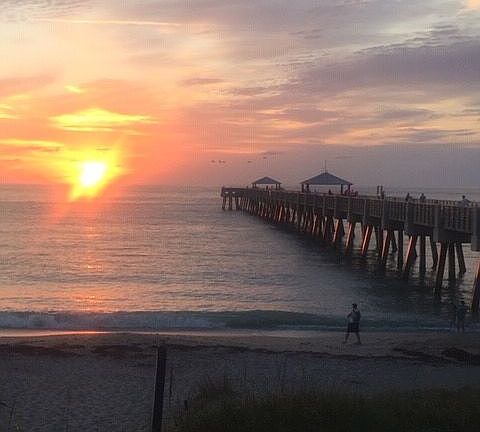 Juno Pier