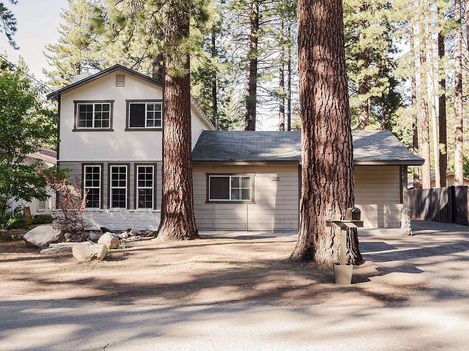 1st image of 799 Patricia Ln