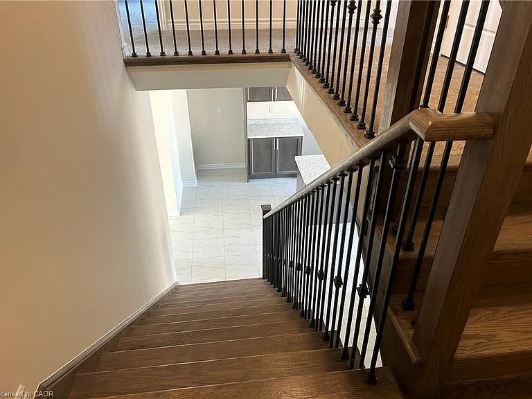 151 Eva Dr — Photo 10