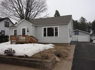 915 S Randall Ave, Rhinelander, WI 54501