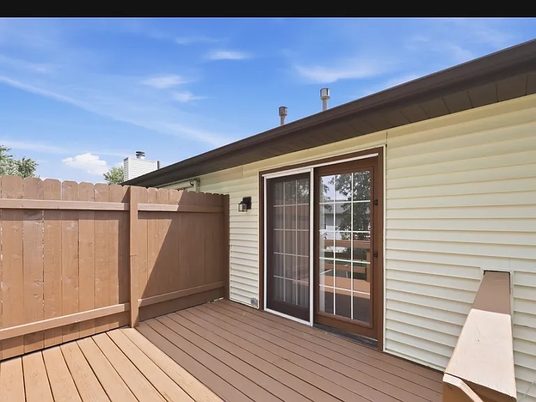642 Swan Dr — Photo 14