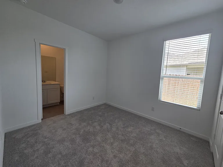 6315 Mifflin Way — Photo 17