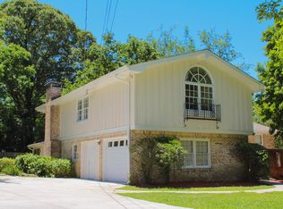 4767 Dunwoody Club Dr, Dunwoody, GA 30350