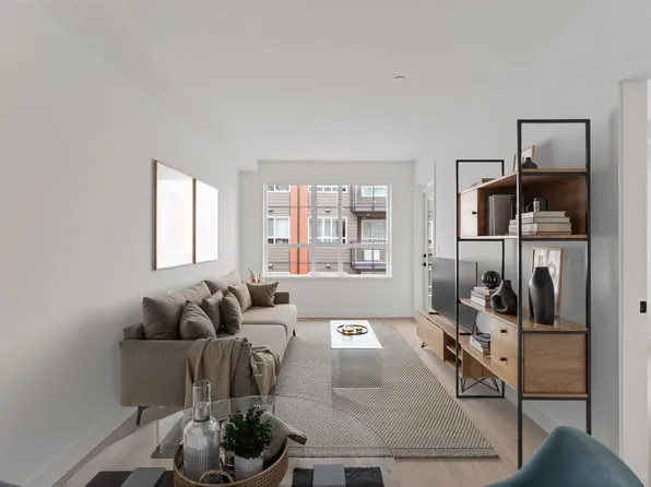 13258 105th Ave #418, Surrey, BC V3T 1Y9