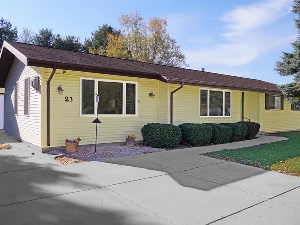 23 W Evergreen Ln, Milton, WI 53563