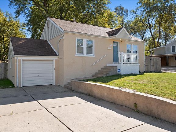 3rd image of 3938 Jane Ave