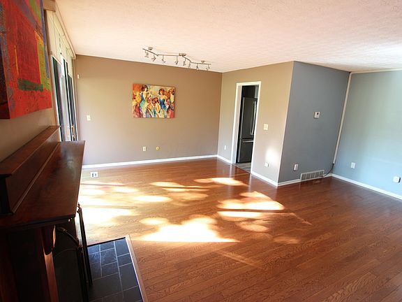 4th image of 4797 Powderhorn Ln