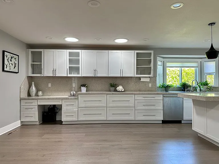 20608 Shelly Dr — Photo 9