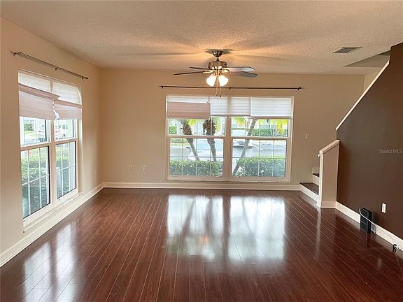 4th image of 512 Kensington Lake Cir